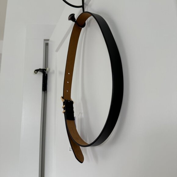 Abercrombie & Fitch Black Leather Belt with Gold Buckle - Picture 6 of 6